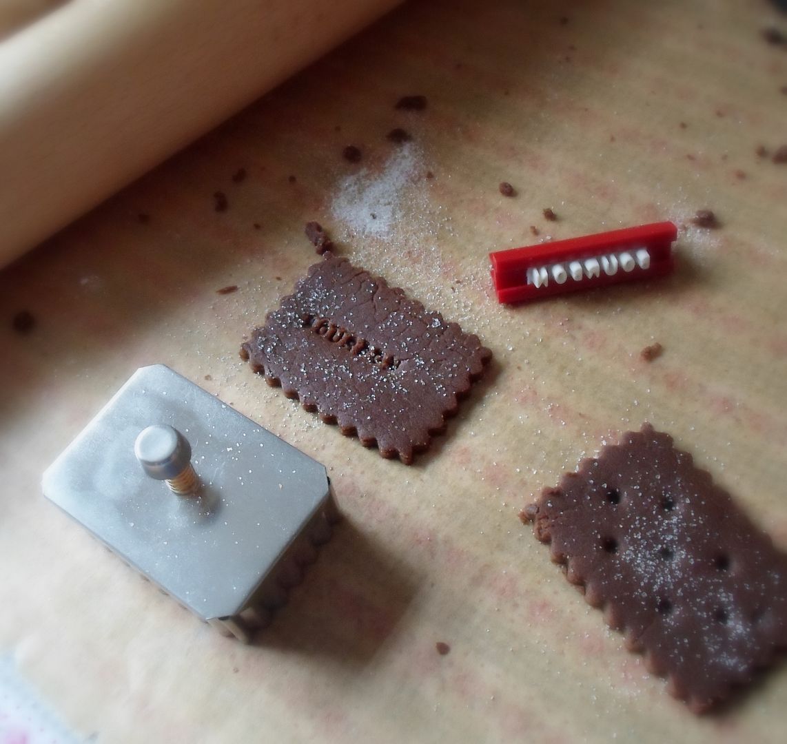 The English Kitchen Real Bourbon Biscuits